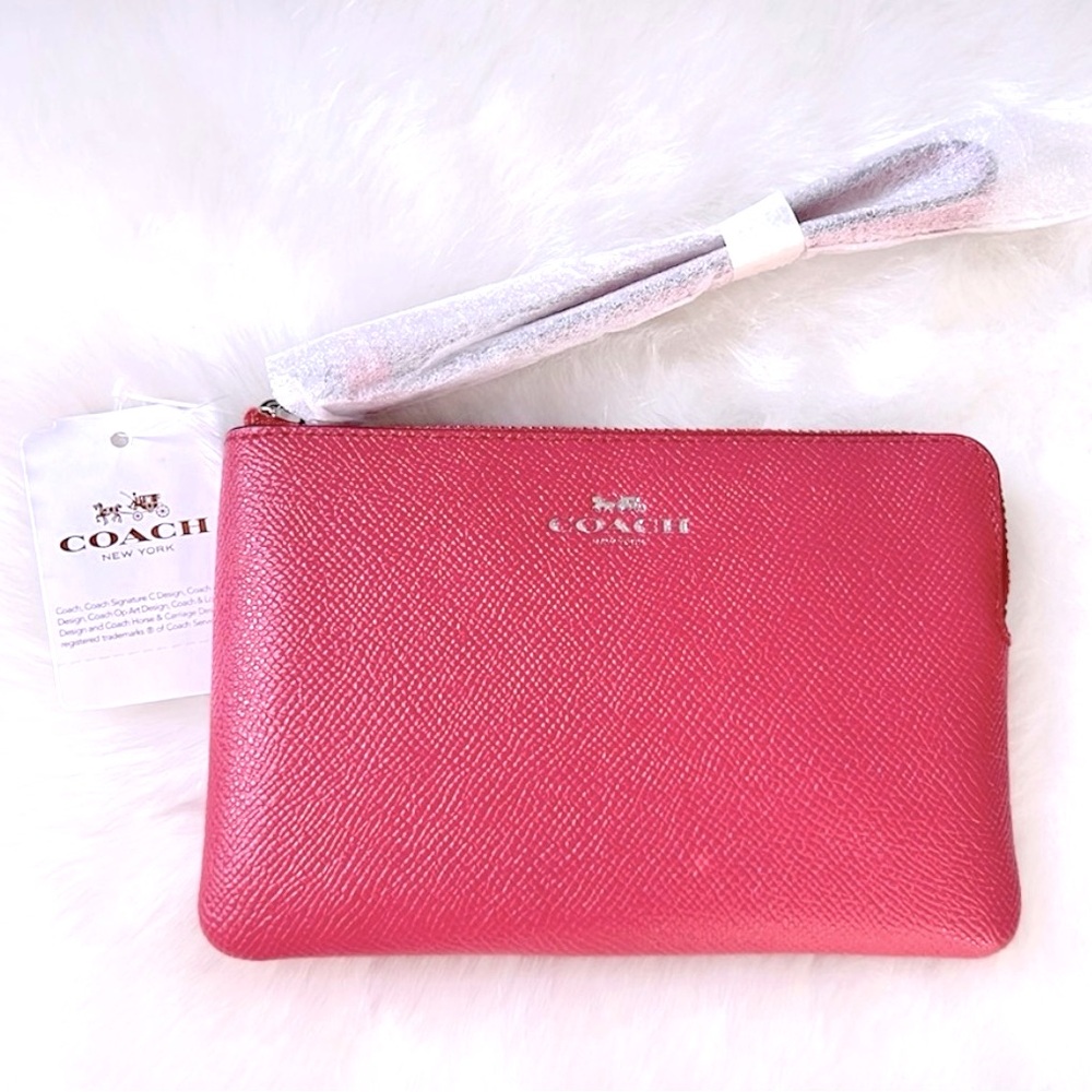 COACH Strawberry Pink Shade Wristlet w/Silver Hardware, NWT